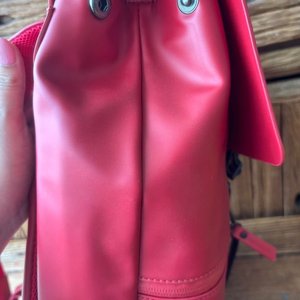 Mochila Roja Gastón Luga Splash 13" Impermeable - imagen 6