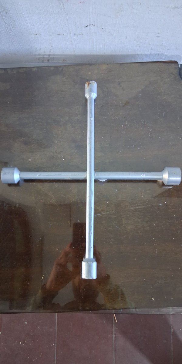 Llave cruz