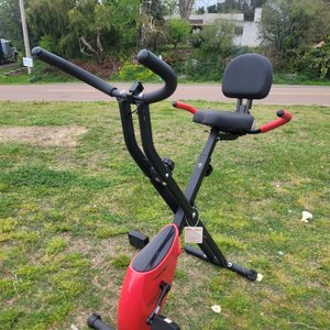 Bicicleta Fija Plegable Timesport Negra y Roja con Respaldo - imagen 5