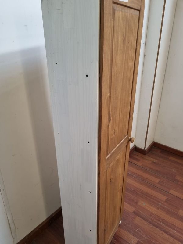 Placard Una Puerta en Madera con Diseño Antiguo - imagen 4