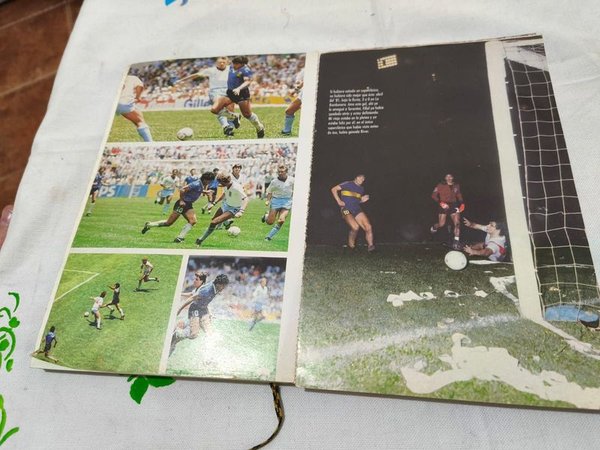 Colección de Artículos Relacionados con Diego Maradona - imagen 6