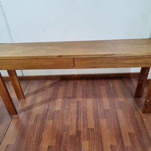 Lote anterior: Consola o Mesa de Recibo de Madera Maciza con Cajones