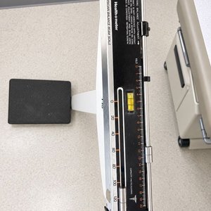 Balanza Médica Mecánica Health o meter Physician Balance Beam Scale con Pesas - imagen 4
