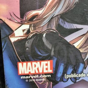 Libro de Historieta Marvel Extraordinarios X-Men Vol. 1 Refugio-X - imagen 2
