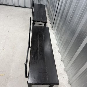 Juego de Exterior de Madera y Metal con Mesa y Bancos - imagen 3