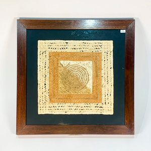 Lote anterior: Cuadro Técnica Mixta "Espiral Beige y Marrón" 40x40 cm con Marco 62x62 cm