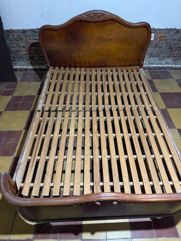 Cama Estilo Francés de Plaza y Media en Madera