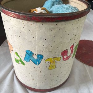 Baúl Decorativo con Pantuflas Varias - imagen 2