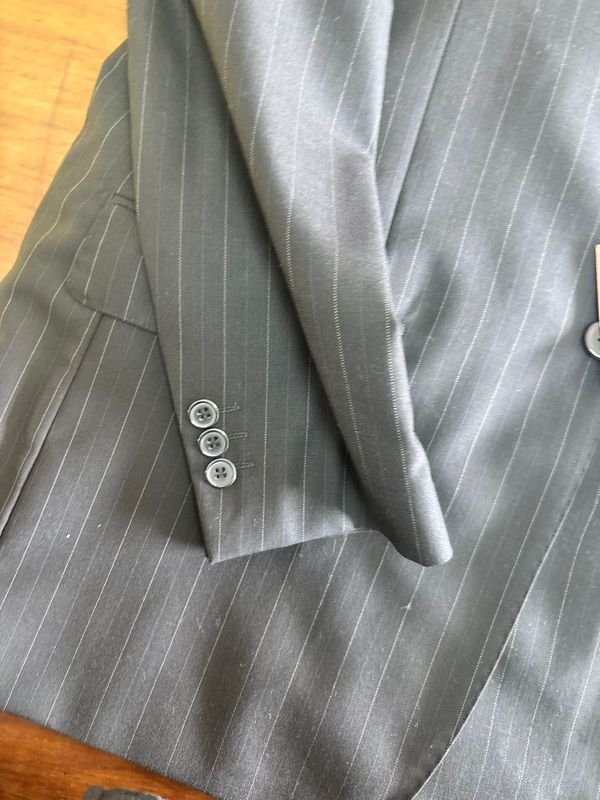 Traje Rayado Talle 52 Nuevo