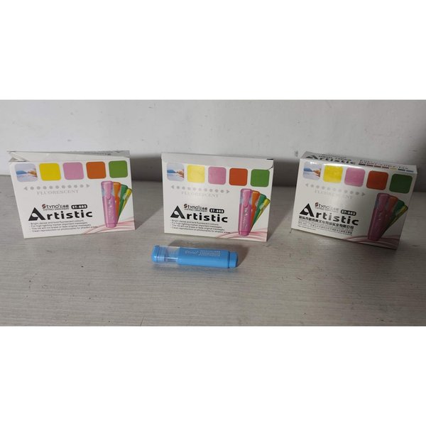 Set de 36 Resaltadores Fluorescentes Artistic Color Celeste