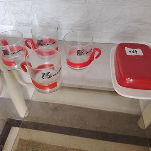 Juego de 4 Tazas de Vidrio CX30 La Radio y Mantequera Roja - imagen 2