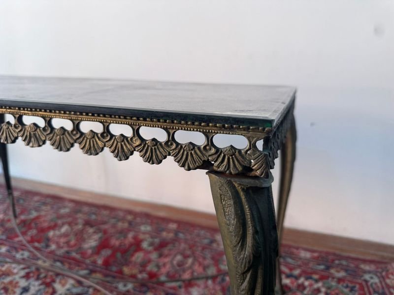 Mesa ratona en bronce con tapa de vidrio y cascada - imagen 3