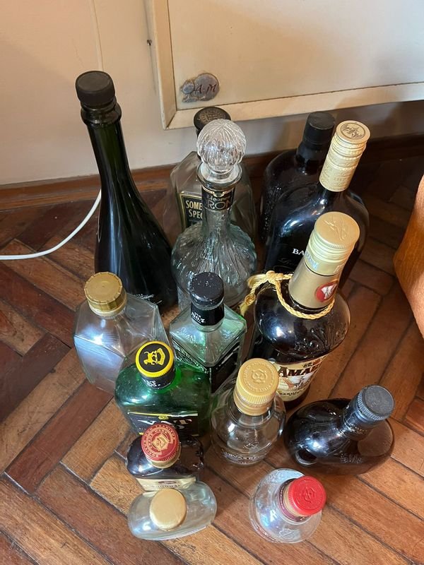 Botellas de vidrio para decoración y coleccionar - imagen 2