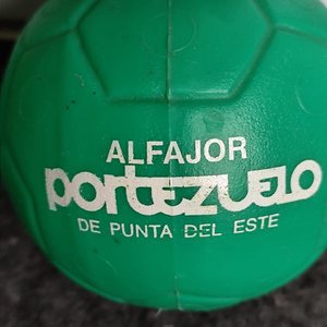 Vaso o Botella Infantil "Portezuelo" Forma Pelota de Fútbol - imagen 3