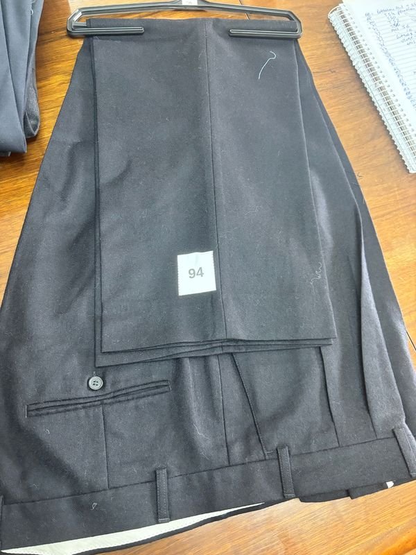 Pantalón de Vestir Negro Talle 58 Martellotti