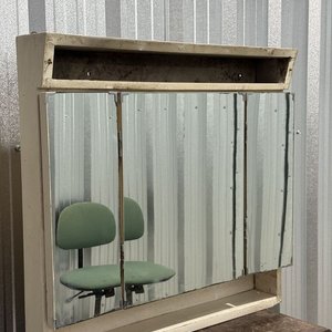 Mueble Espejado para Baño con Compartimentos y Repisa - imagen 3