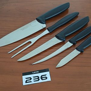 Lote anterior: Juego de 5 Cuchillos de Cocina Tramontina con Soporte de Madera