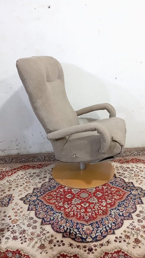 Sillon reclinable giratorio tapizado de tela - imagen 2