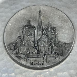 Plato Decorativo de Metal con Vista de Ginebra, Suiza - imagen 4