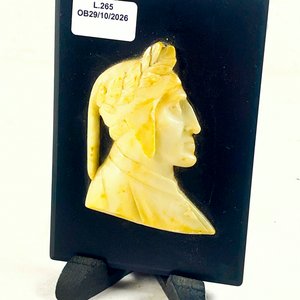 Figura Clásica de Dama y Busto de Perfil en Marmolina - imagen 4