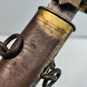 Espadín de Cadete Escuela Naval Uruguay con Puño de Lagarto y Vaina Grabada - imagen 5