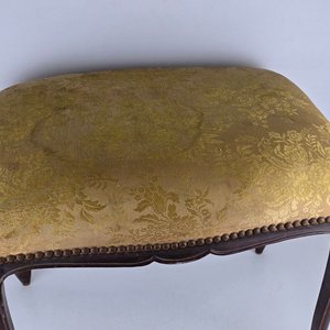 Banqueta Estilo Luis XV Tapizada en Dorado - imagen 5