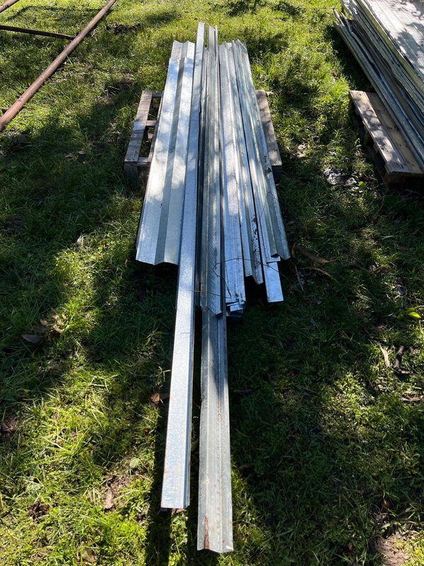 Lote de Perfiles Metálicos Galvanizados Varios - imagen 1