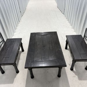 Lote anterior: Juego de Jardín Metálico y Madera Oscura