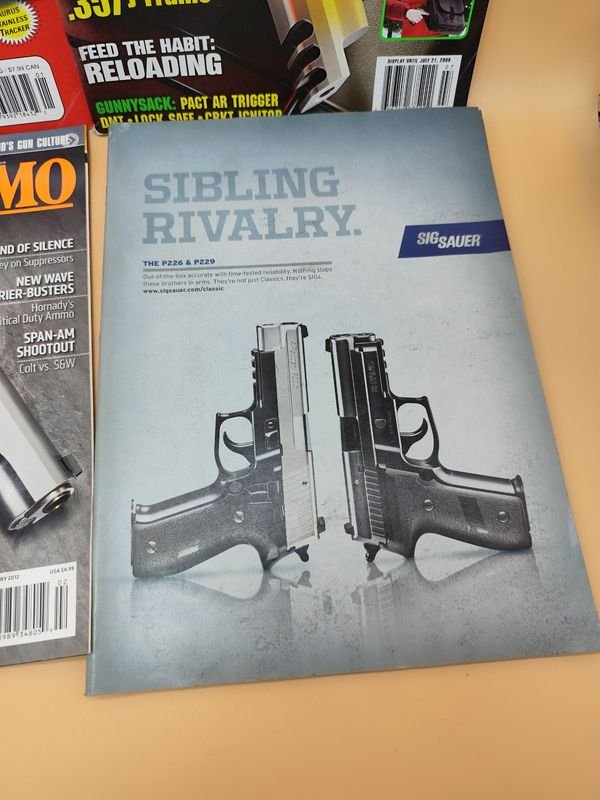 Revistas de Armas y Accesorios para Vehículos - imagen 3