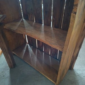 Bar Rústico Artesanal de Madera - 115x40x124 cm - imagen 5