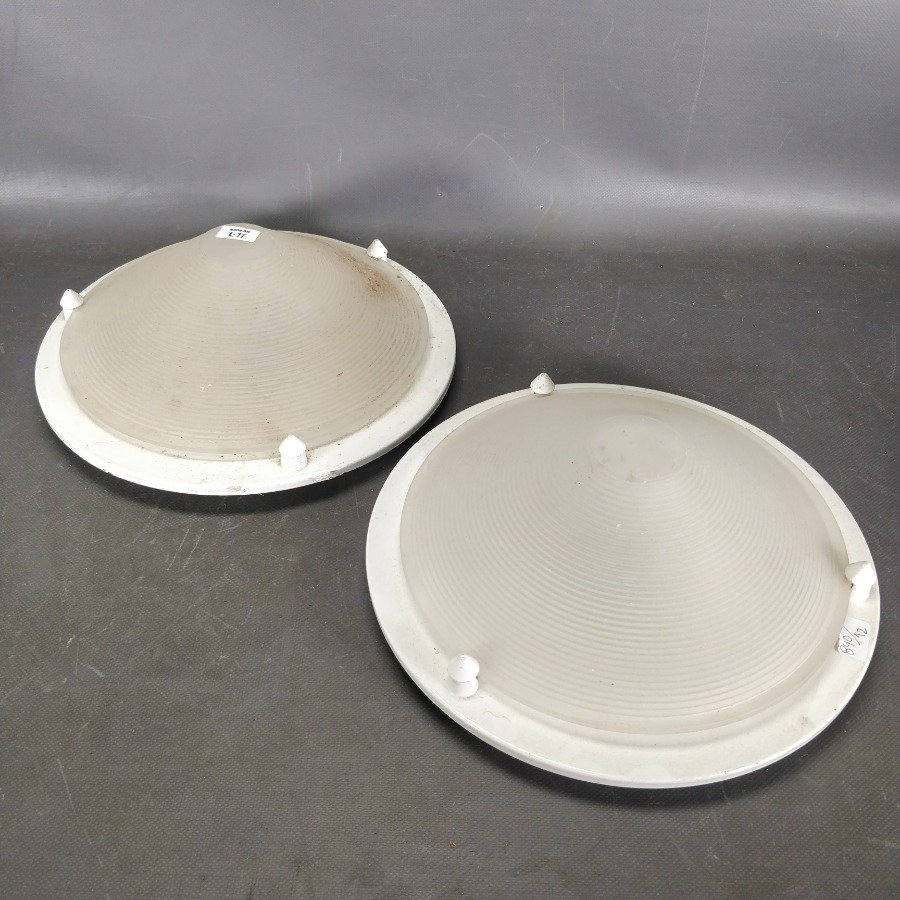 Item 15894 - Image 1