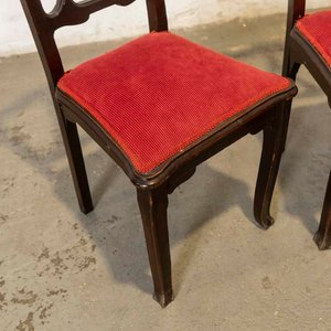 Par de Sillas Estilo Art Nouveau Tapizadas en Pana Roja - imagen 2