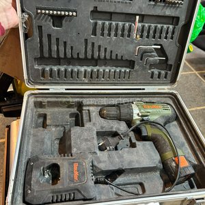 Taladro Inalámbrico Bauker con Accesorios y Maletín - imagen 2