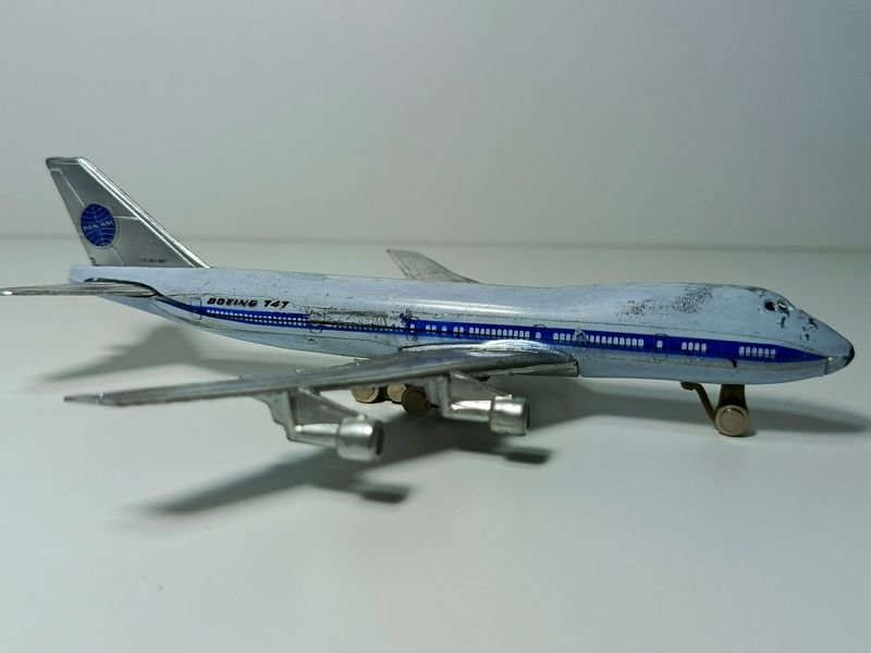 Avión de juguete vintage metálico TINTOYS Boeing 747 a escala - imagen 6