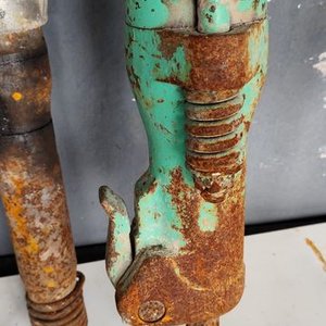 Lote de 3 Martillos Neumáticos Usados - imagen 4