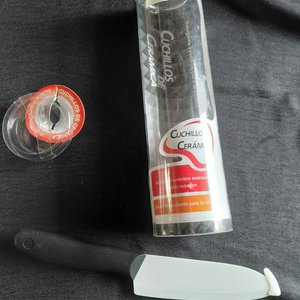 Cuchillo de Cerámica con Funda Protectora y Cinta Adhesiva - imagen 2