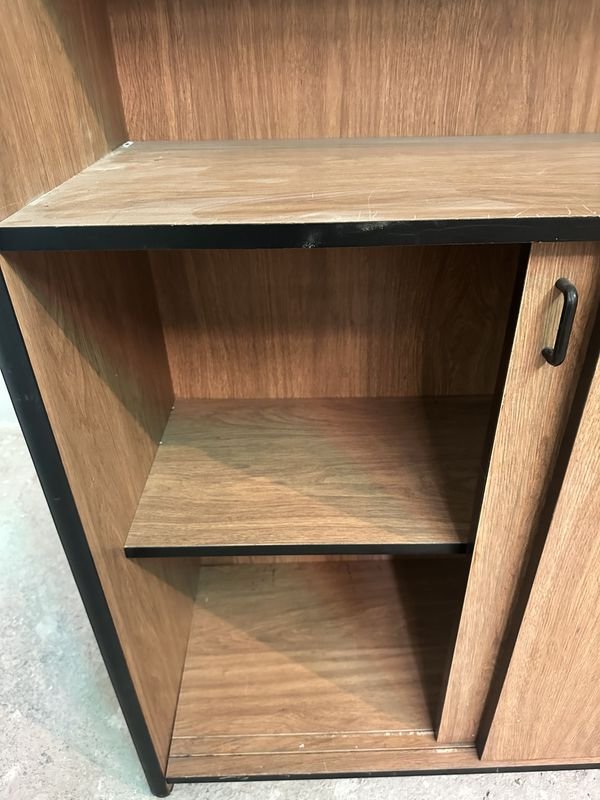 Librería en madera para libros y decoración - imagen 5