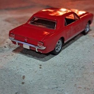 Réplica de Auto Clásico Rojo Metálico - imagen 3