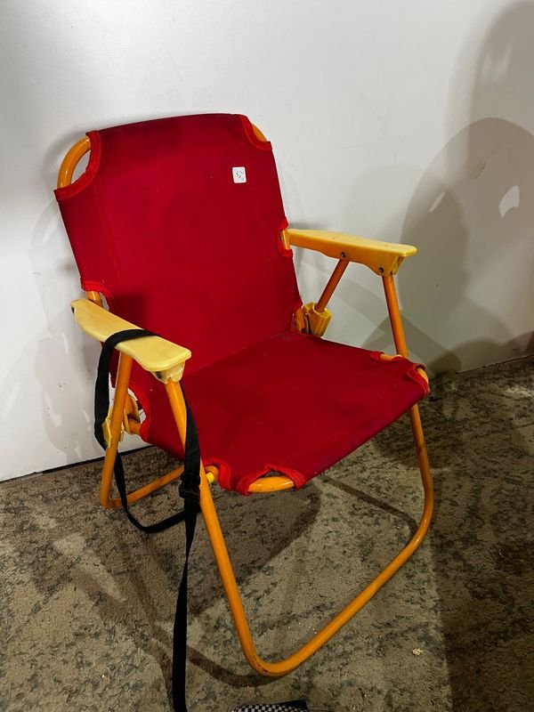 Tobogán plástico verde + silla roja plegable + repuestos silla de comer - imagen 3
