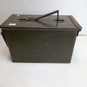 Caja Metálica EMCO para Municiones Calibre .400 con Manija - imagen 2