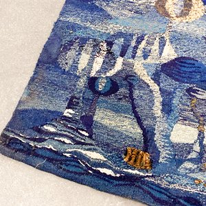 Tapiz de Lana Tejido a Mano "Isla Azul" Firmado por Mary Desta - 125 x 82 cm - imagen 4