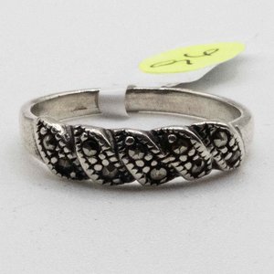 Anillo de Plata con Marquesitas - imagen 1