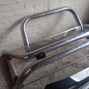 Kit Accesorios Cromados para Toyota Hilux: Estribos Bepo, Defensa y antivuelco - imagen 7