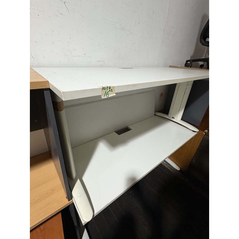 Item 2104756 - Image 1