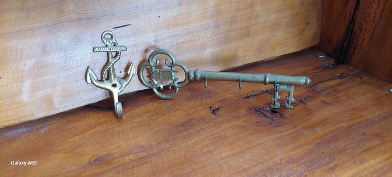 Item 847110 - Image 0