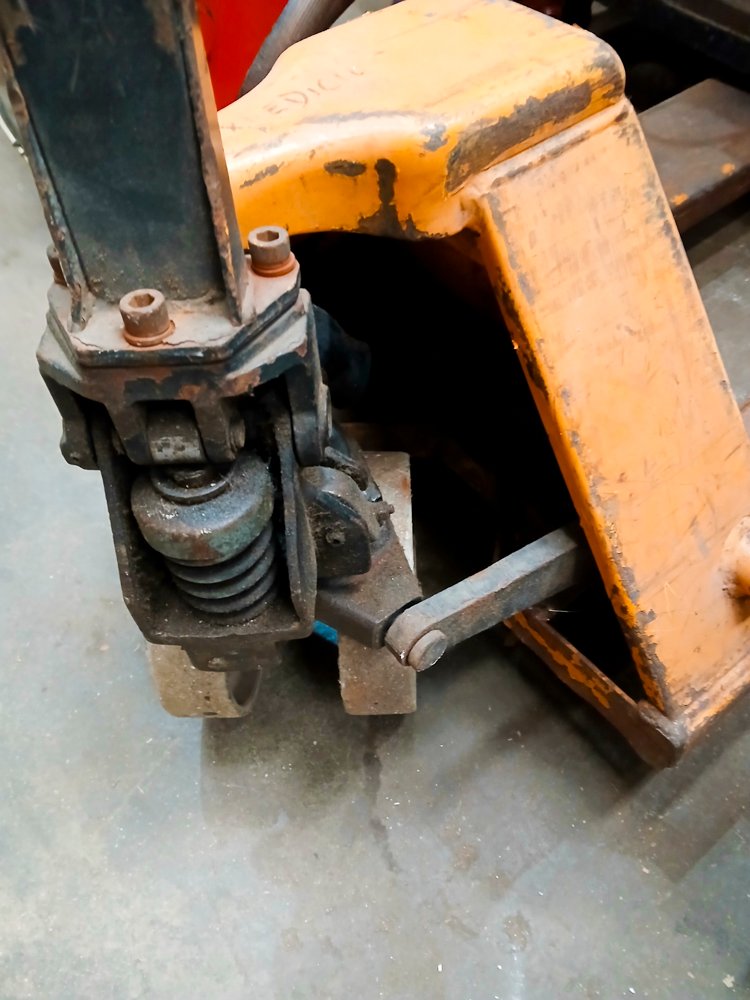 Item 501833 - Image 4