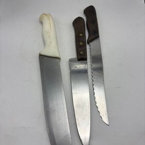 Set de 3 Cuchillos de Cocina con Mangos de Diferente Material - imagen 4
