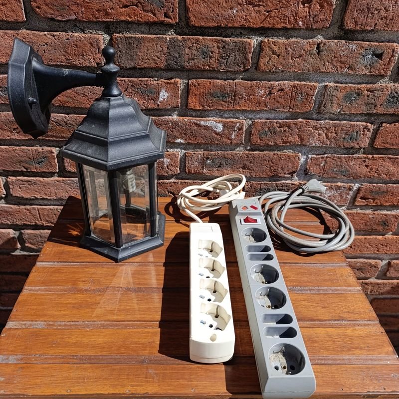 Farol Negro Exterior con 2 Regletas Eléctricas