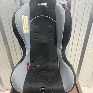 Silla de Auto para Bebé Avanti con Protección Lateral - imagen 1