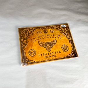 Lote siguiente: Tablero Ouija "Good Bye" con Diseño de Búho y Pentagramas